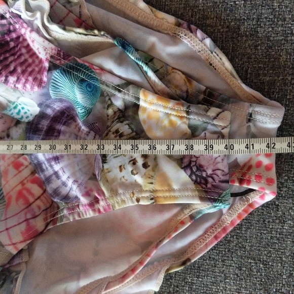 NWOT Molo Girl's Swimsuit UPF40+ - Picture 13 of 14